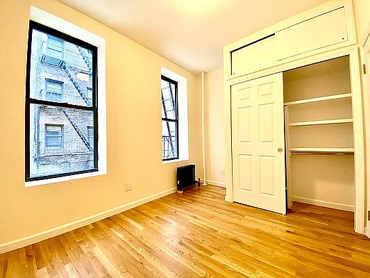 5th image of 230 E 80th St APT 1C