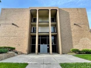 227 E 15th Ave, Columbus, OH 43201