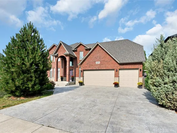 1078 Charlotte Cres, Lakeshore, ON N8L 0X8
