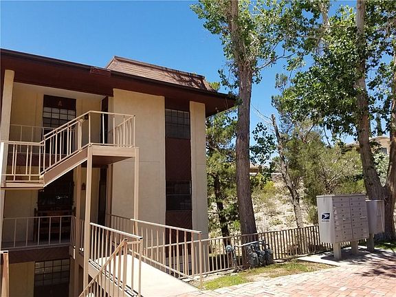 3rd image of 417 Irondale Dr APT A