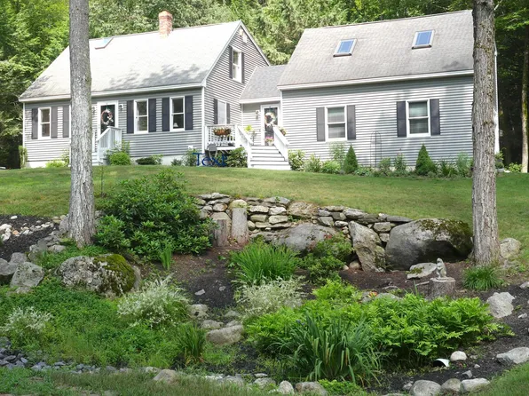 11 Twin Springs Drive, Standish, ME 04084