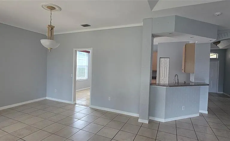 1305 Lakehurst Way — Photo 18
