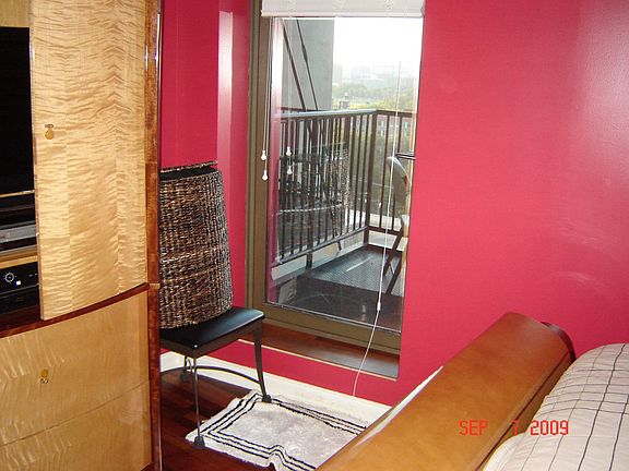 4th image of 1550 S Blue Island Ave Unit 1003