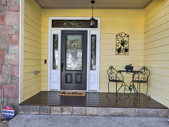 4th image of 143 Red Branch Dr