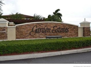 15443 SW 116th Ter, Miami, FL 33196