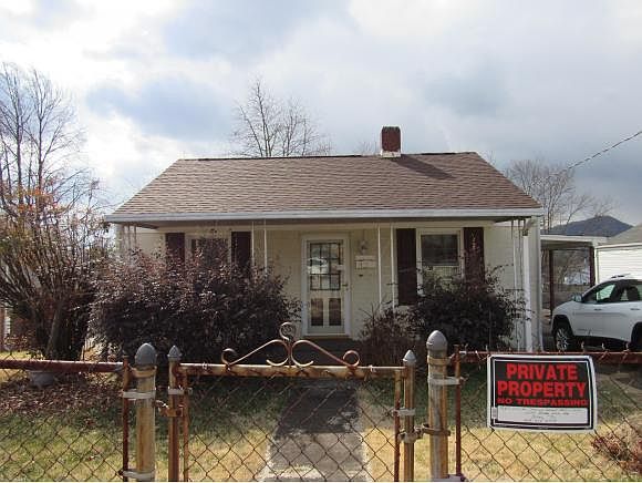 1st image of 1108 Myrtle St