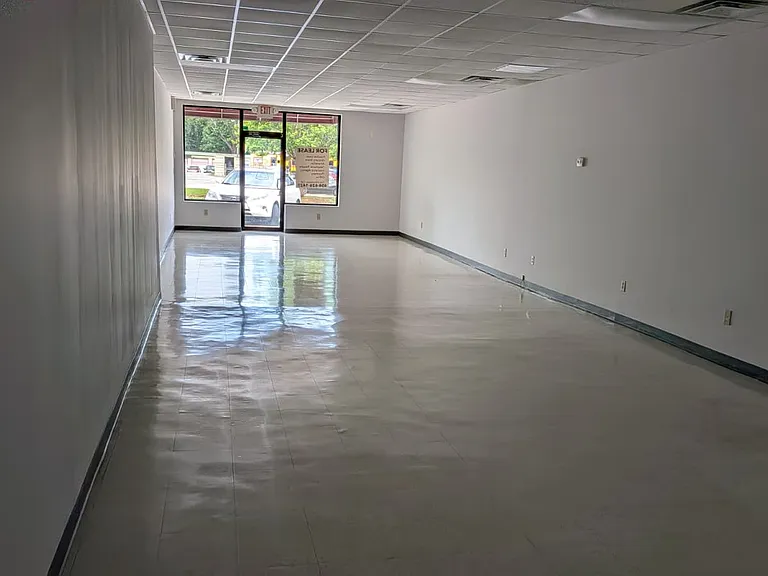 4869 Covington Hwy #1 — Photo 2