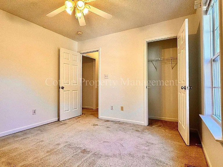 7408 Bluestone Ct — Photo 16
