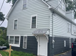 163 Eagle Point Rd #1, Fox Lake, IL 60020
