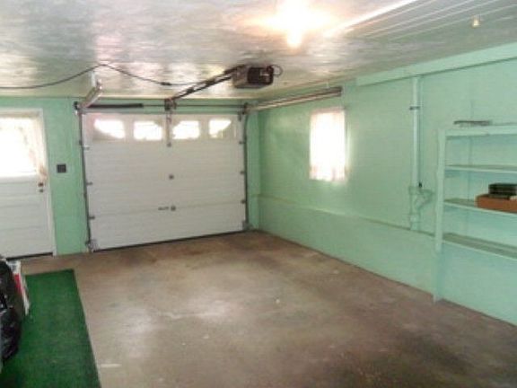 2nd image of 321 Melody Ln