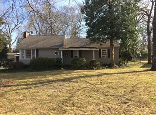 108 Woodrow Dr, Clinton, SC 29325