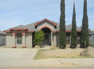 1522 Doctora Eve Perez Ln, Laredo, TX 78046