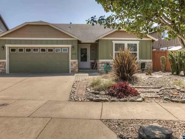 4004 Edgewater Dr NE, Albany, OR 97322