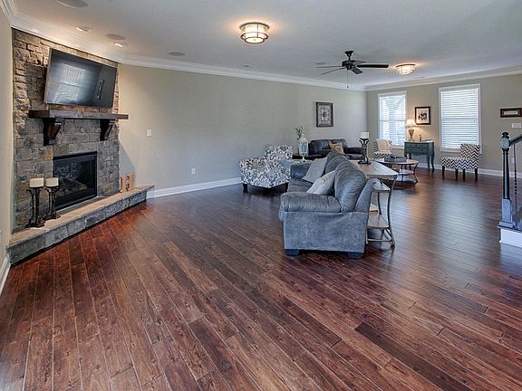 5th image of 12236 Harpers Ferry Ln