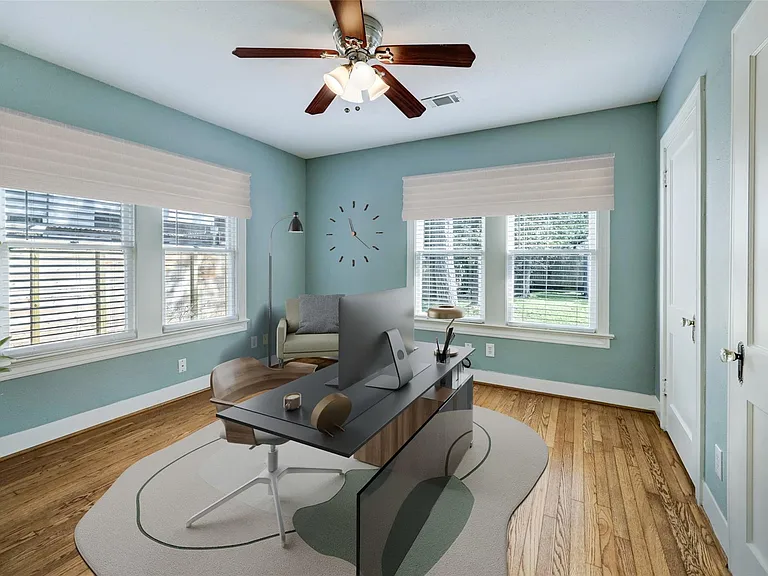 713 Sue Barnett Dr — Photo 17