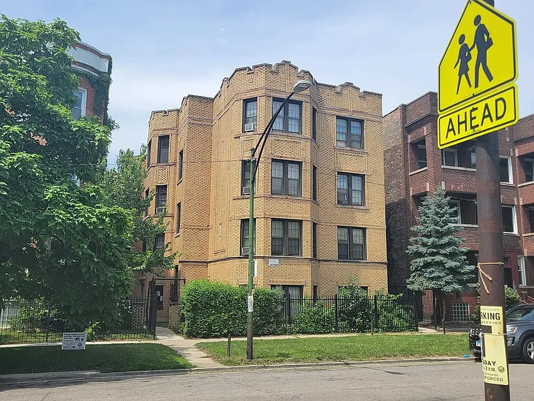 6124 S Ingleside Ave #3W — Photo 1