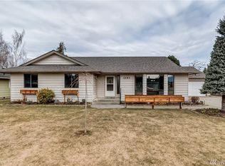 1261 Garden Cir, Lynden, WA 98264