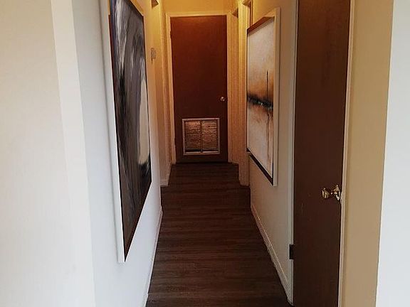 5th image of 482 Bentwood Ln #D