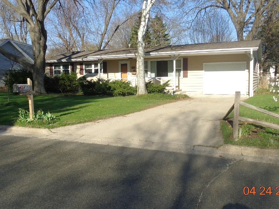 1st image of 455 S Woodland Dr