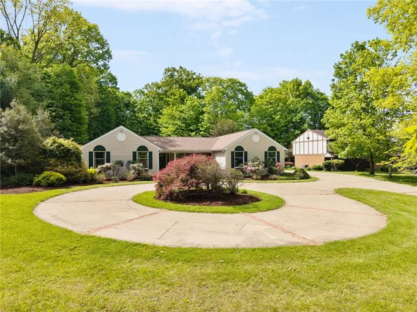 1015 1st Street Ext, Trafford, PA 15085