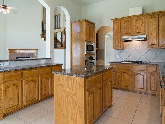 5th image of 13953 Badger Creek Dr