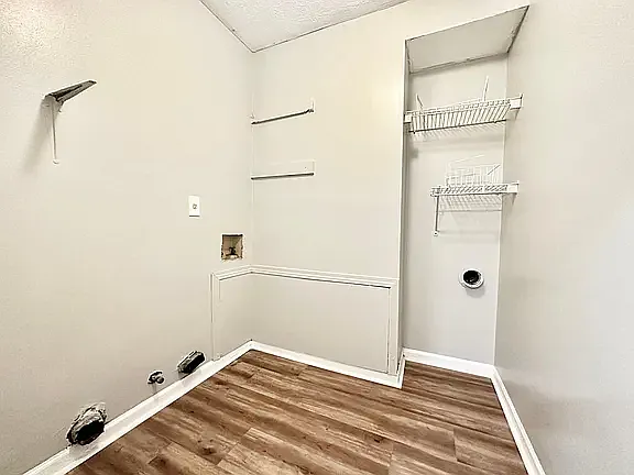 4420 Creek Ford Dr — Photo 10