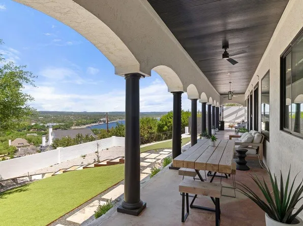 401 Rogart Dr, Spicewood, TX 78669