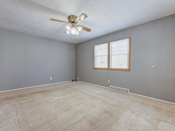 4th image of 1232 Westside Dr