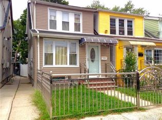 10924 126th St, South Ozone Park, NY 11420