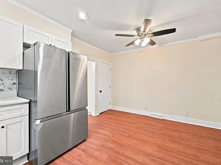 105 Jackson Ave — Photo 7