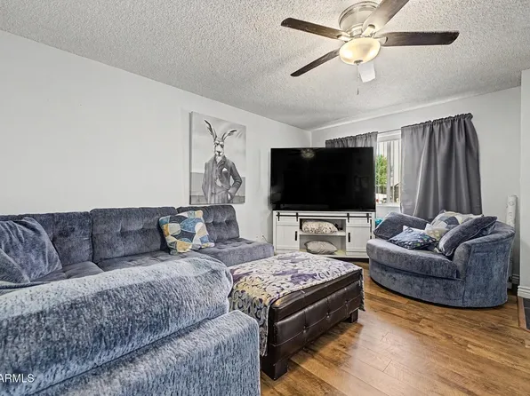 10120 N 96TH Drive #B, Peoria, AZ 85345