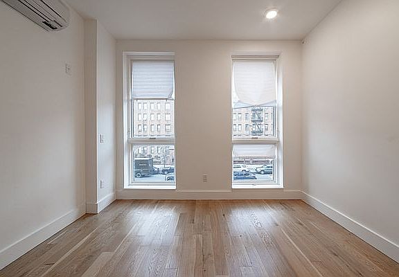 3rd image of 210 Linden Blvd #5G