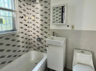 144 Clendenny Ave #3L, Jersey City, NJ 07304