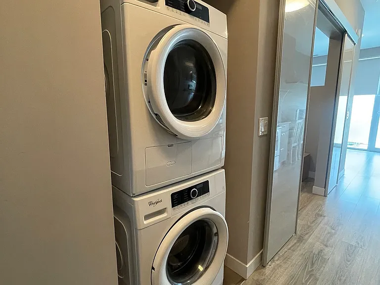 250 Albert St #102 — Photo 17