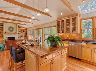 25 Morehouse Dr #A, Watsonville, CA 95076