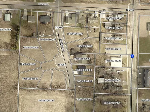 740 Jenks Ave SW, Cokato, MN 55321