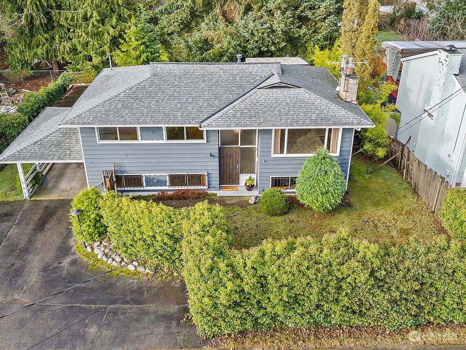 1st image of 22406 44th Avenue W