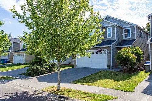 2nd image of 5512 NE 69th Ave
