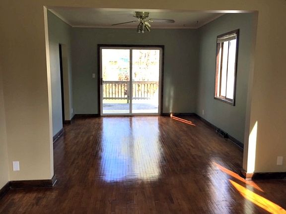 3rd image of 709 S Kimberly Ave