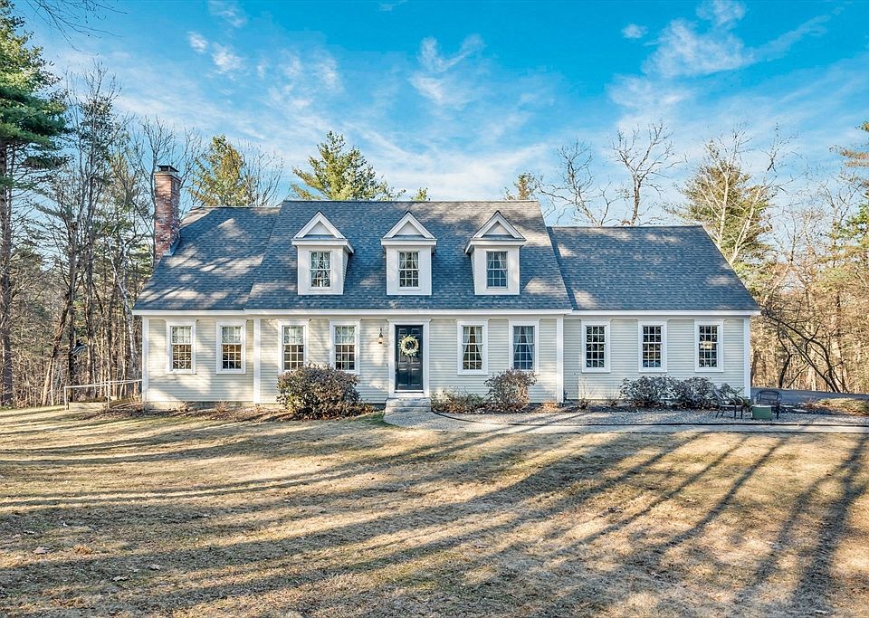 1st image of 18 Stonebridge Rd