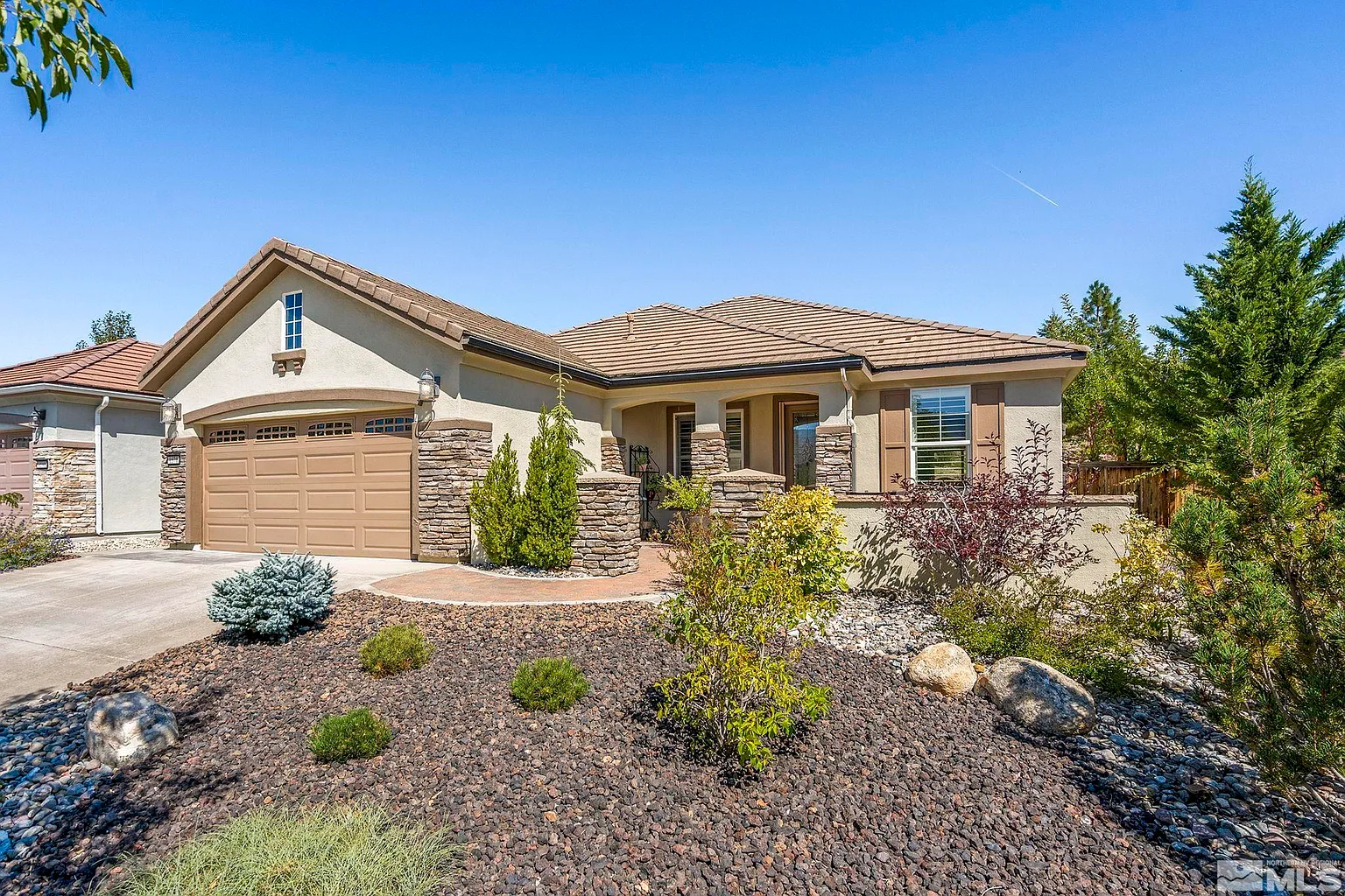 1570 Cricketwood Cir photo 1