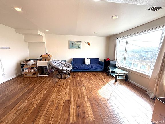 2nd image of 737 London St