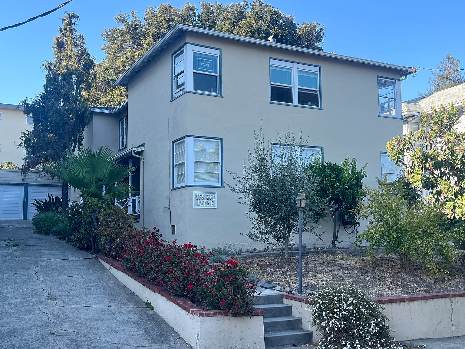 1 bed, 660 sqft, $2,145 — Photo 1