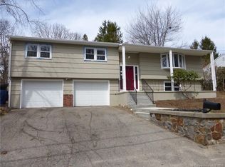 547 Bucks Hill Rd, Waterbury, CT 06704