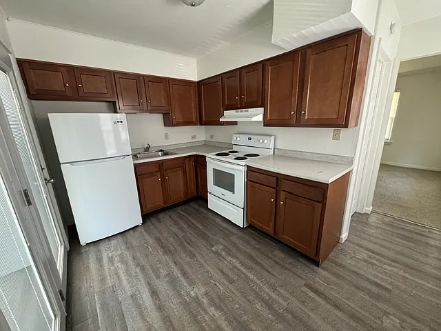 2622 Sunnyside Ave — Photo 9