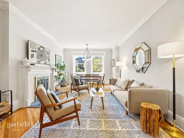 25 Montgomery Pl APT 3, Brooklyn, NY 11215