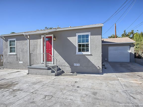 3rd image of 7028 Akins Ave