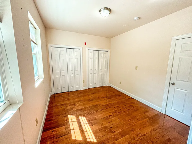 921 Ridge Ave #3D — Photo 15