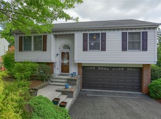 269 Randy Ln, Coraopolis, PA 15108