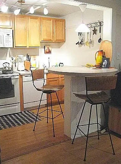 1 bed, 800 sqft, $995 — Photo 3